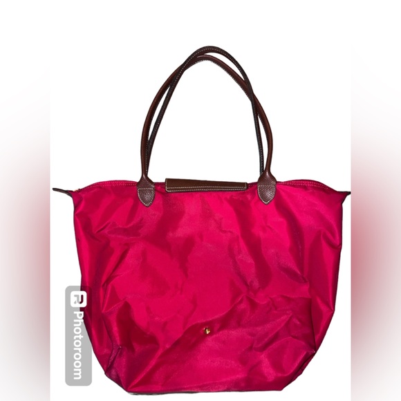 EUC Longchamp Le Pliage Long Handle Large Tote RED - Picture 3 of 13